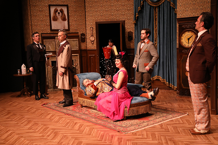 Kasım ayında İBB Şehir Tiyatroları 35 oyunla tiyatroseverlerle buluşacak